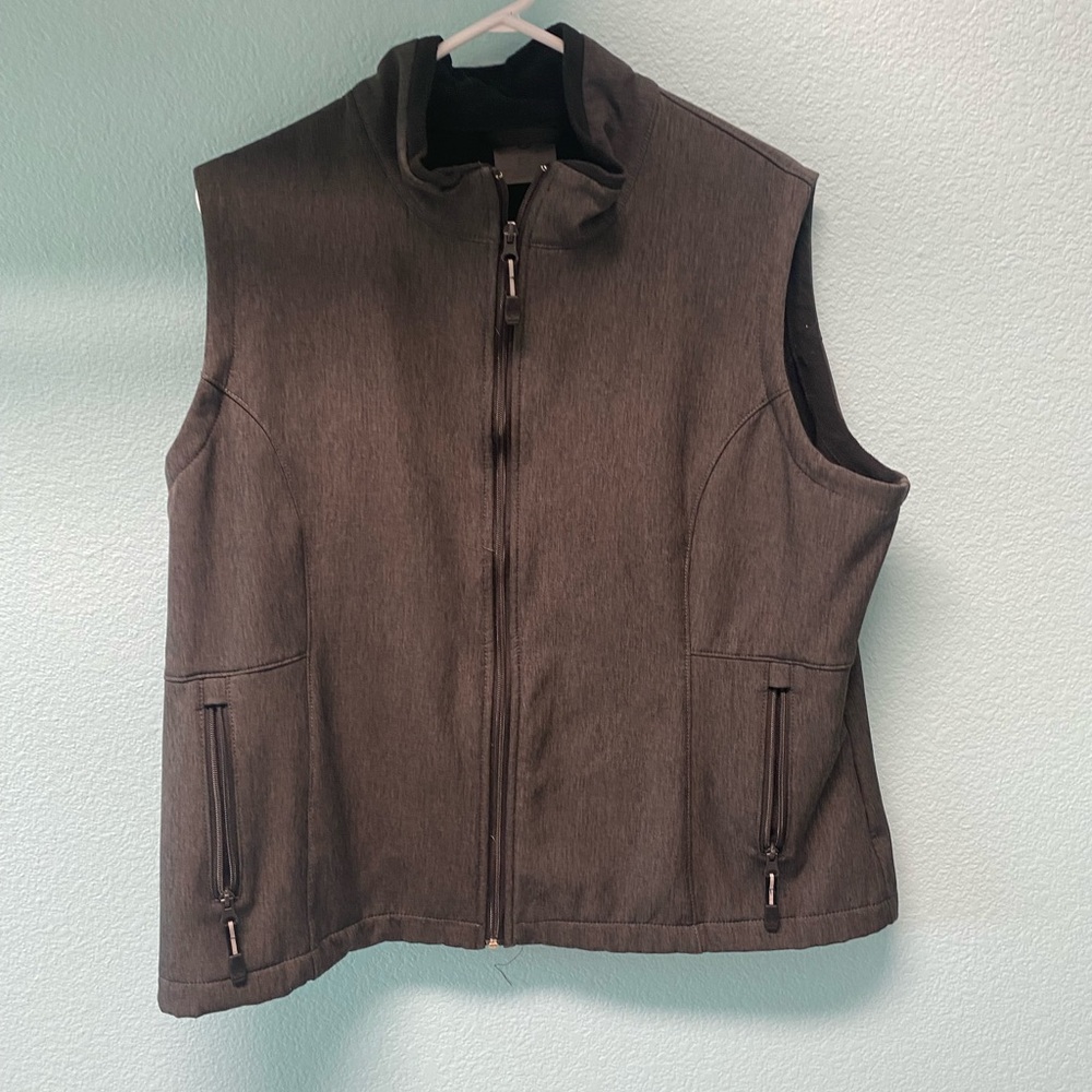 Women’s Roper Vest